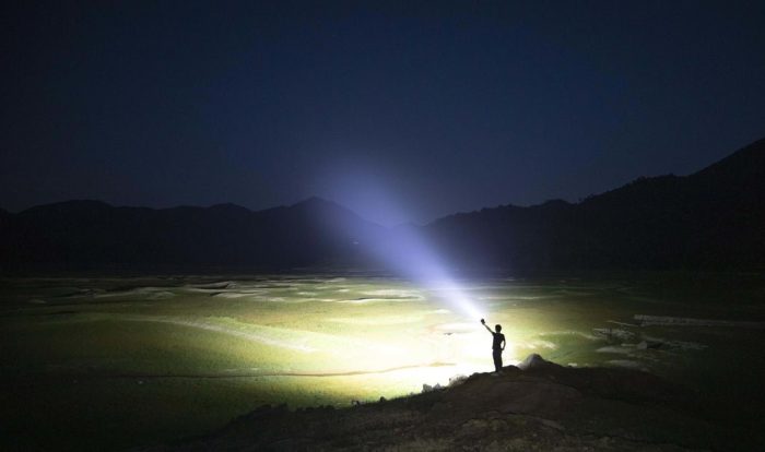 8000lm 55 Led Ultimate Torch - Image 2
